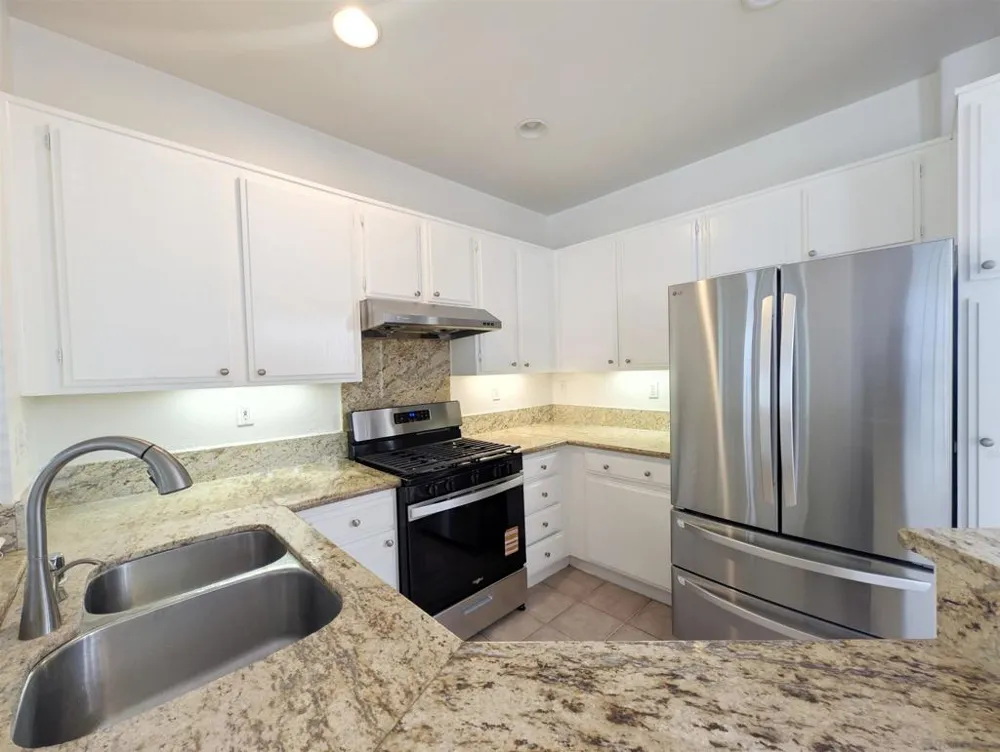 8291 Gold Coast Drive #7 San Diego, CA 92126
