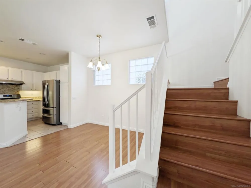 8291 Gold Coast Drive #7 San Diego, CA 92126