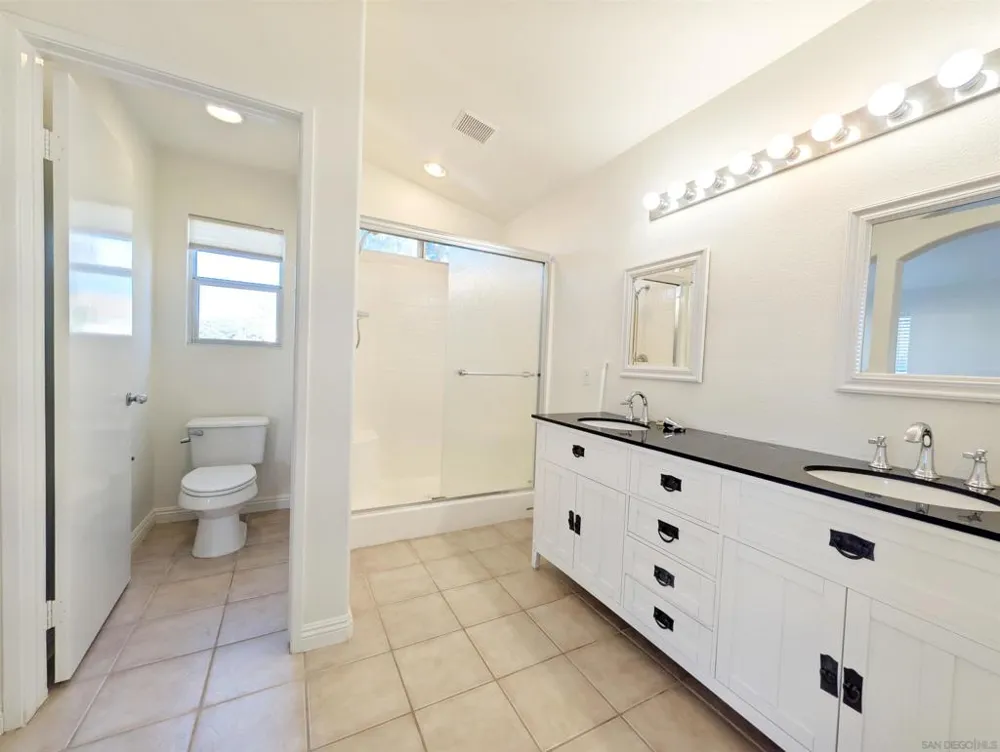 8291 Gold Coast Drive #7 San Diego, CA 92126