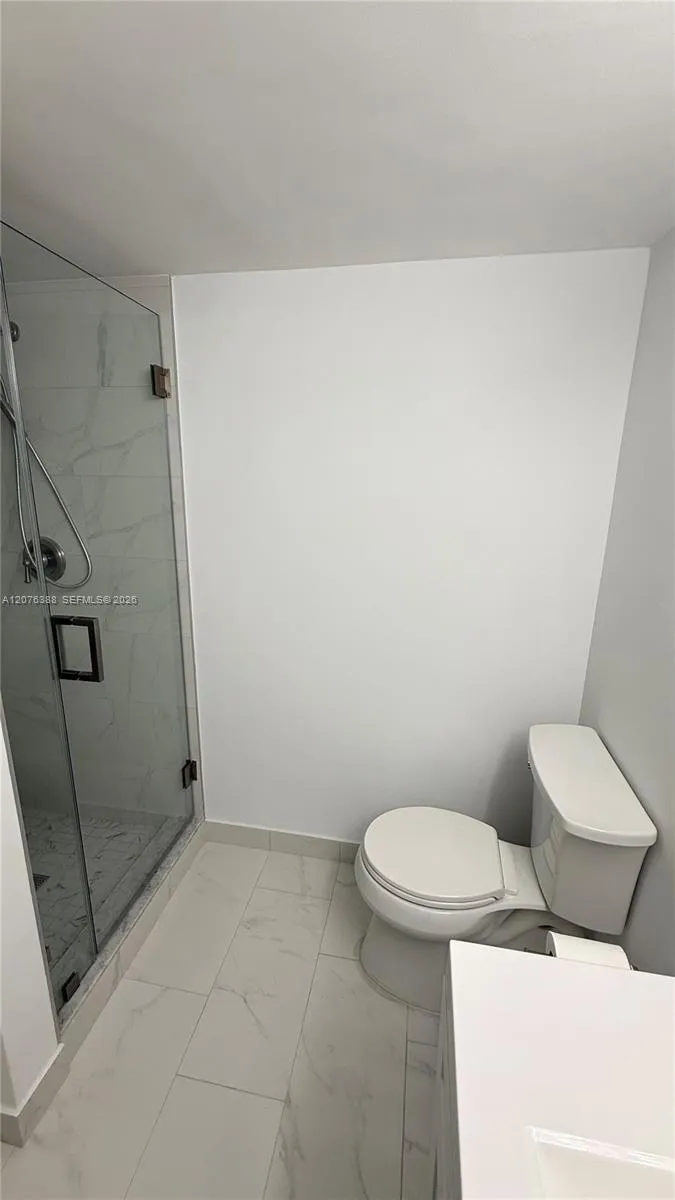2750 W 63rd Pl #12-24 Hialeah, FL 33016