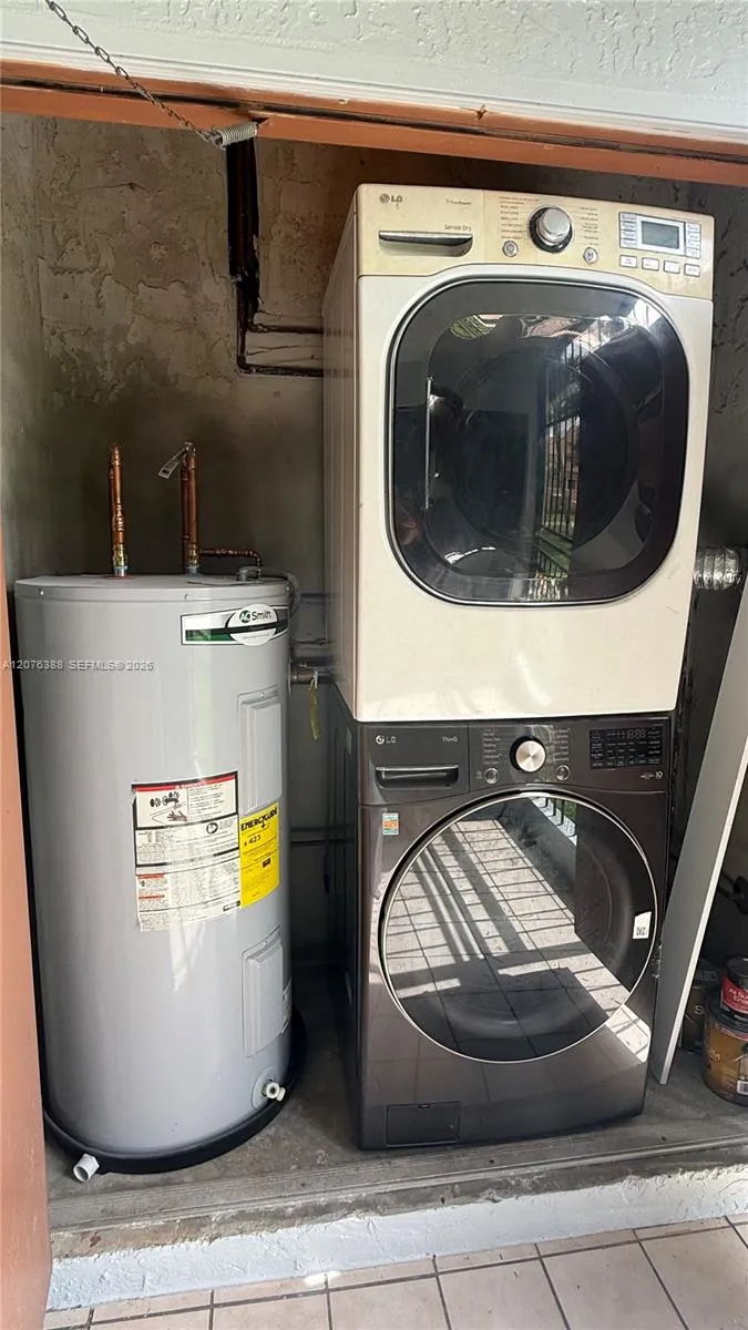 2750 W 63rd Pl #12-24 Hialeah, FL 33016
