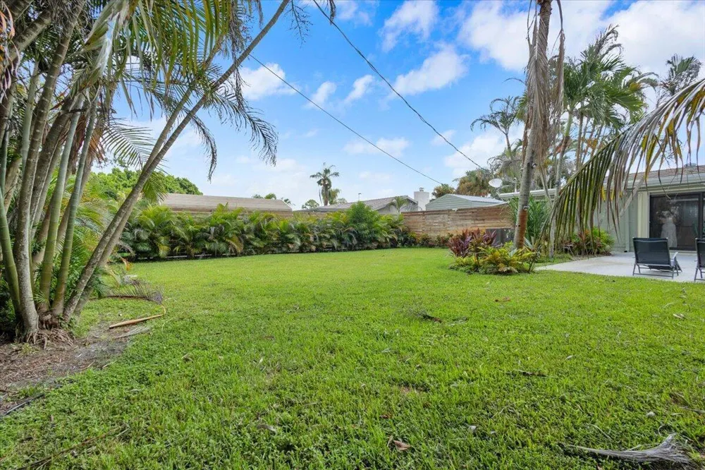 2488 NW South Manor Avenue Stuart, FL 34994