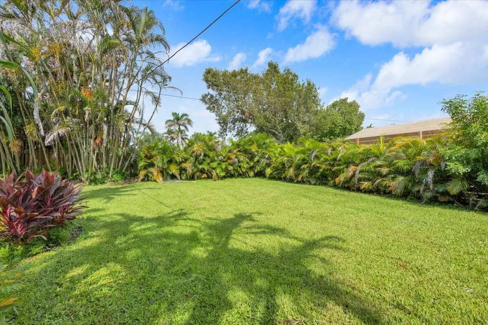 2488 NW South Manor Avenue Stuart, FL 34994
