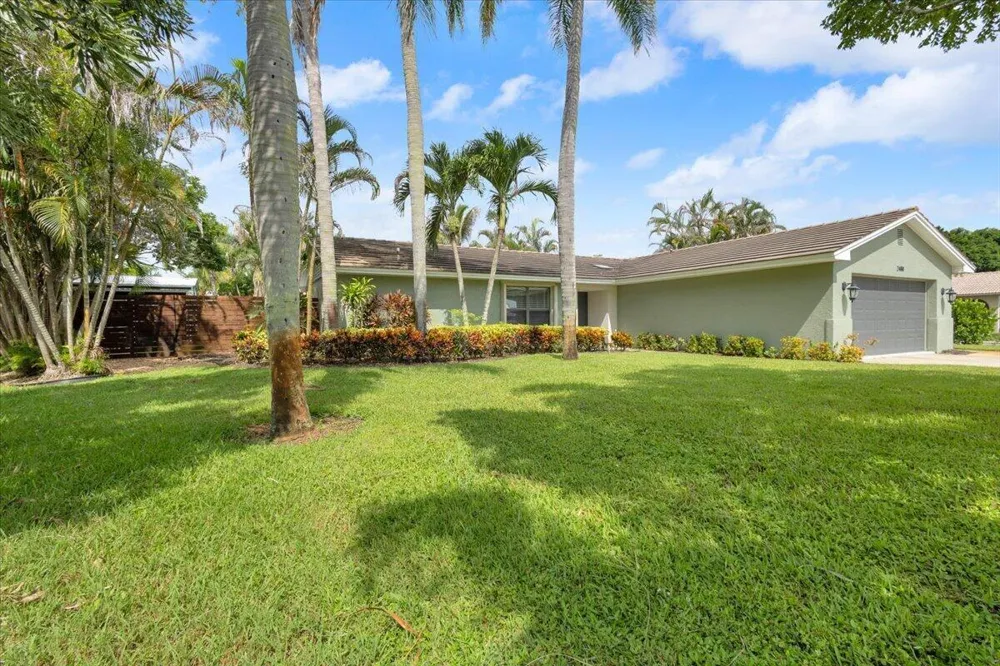 2488 NW South Manor Avenue Stuart, FL 34994