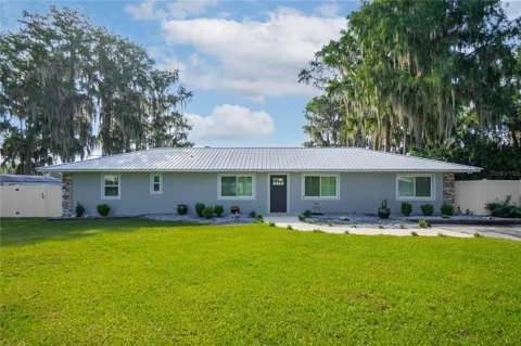 221 S HUNTING LODGE DRIVE