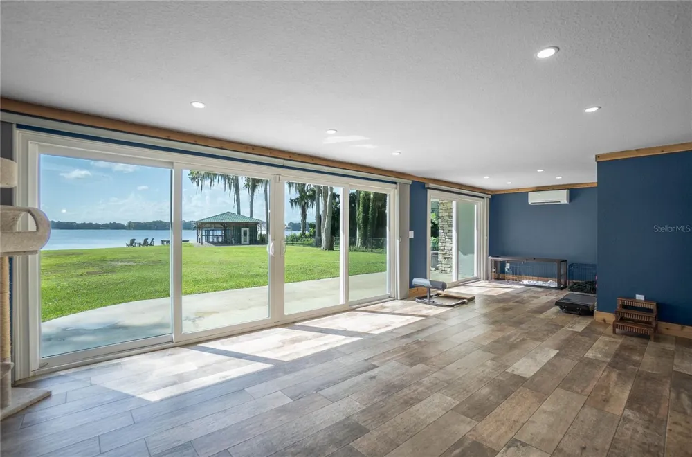 221 S HUNTING LODGE DRIVE Inverness, FL 34453