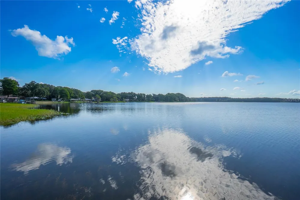 221 S HUNTING LODGE DRIVE Inverness, FL 34453