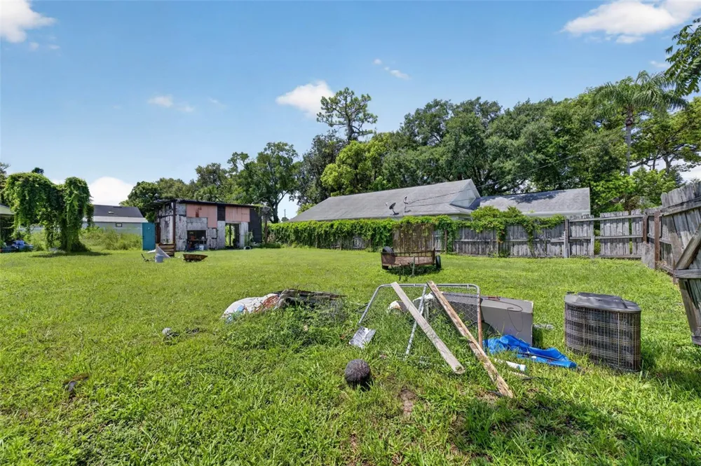 NEUSE AVENUE Orlando, FL 32804