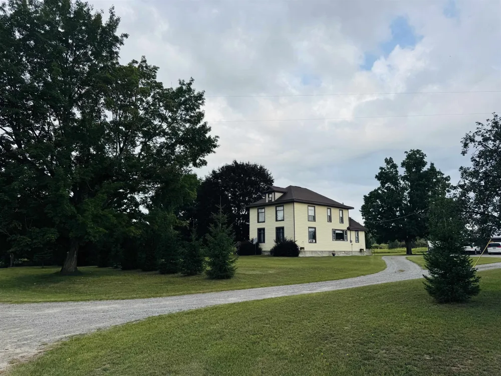 7146 River Road Osceola Township, MI 49631