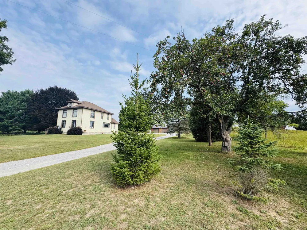 7146 River Road Osceola Township, MI 49631