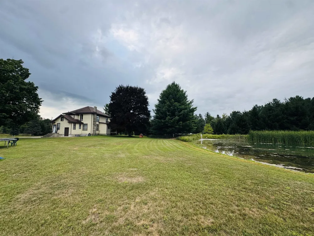 7146 River Road Osceola Township, MI 49631