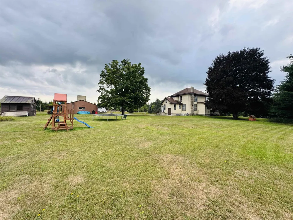 7146 River Road Osceola Township, MI 49631