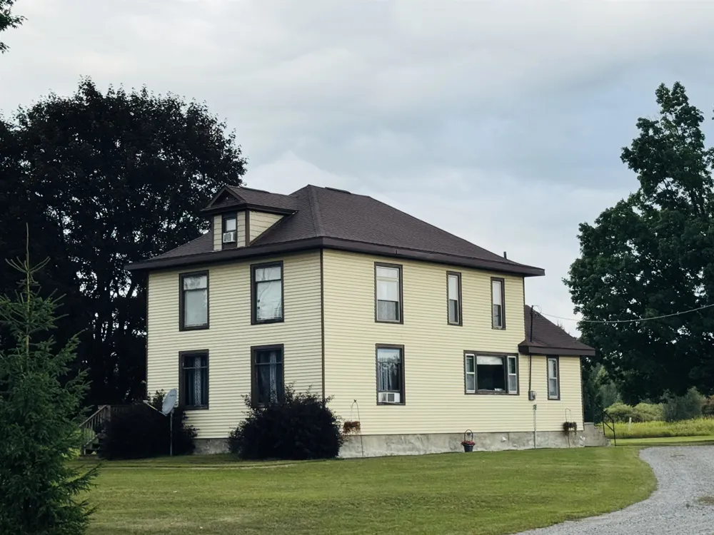 7146 River Road Osceola Township, MI 49631