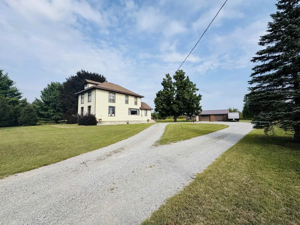 7146 River Road Osceola Township, MI 49631