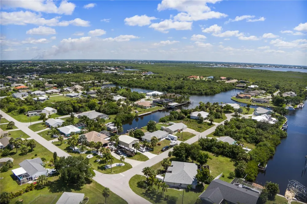 19154 NEW HAVEN COURT Port Charlotte, FL 33948