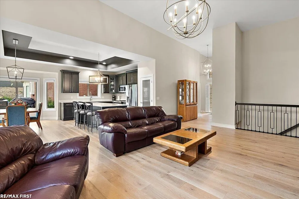 19117 BRIGHTON DRIVE Macomb Township, MI 48042