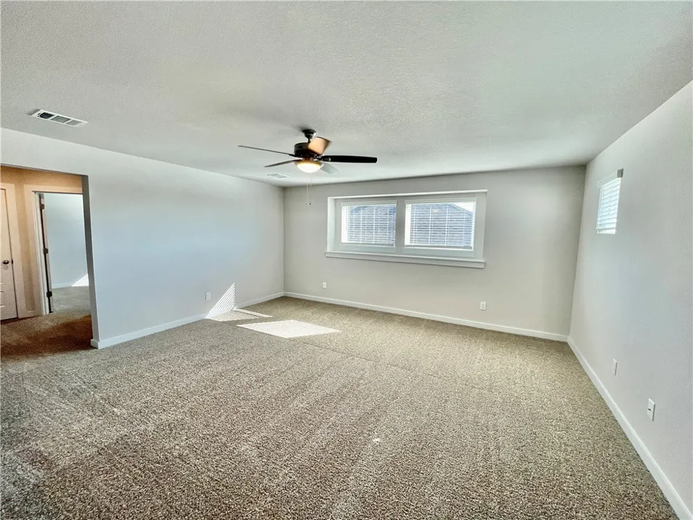 2945 Sage Ranch Drive Leander, TX 78641