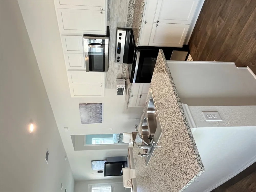 12313 Token Trail Elgin, TX 78621