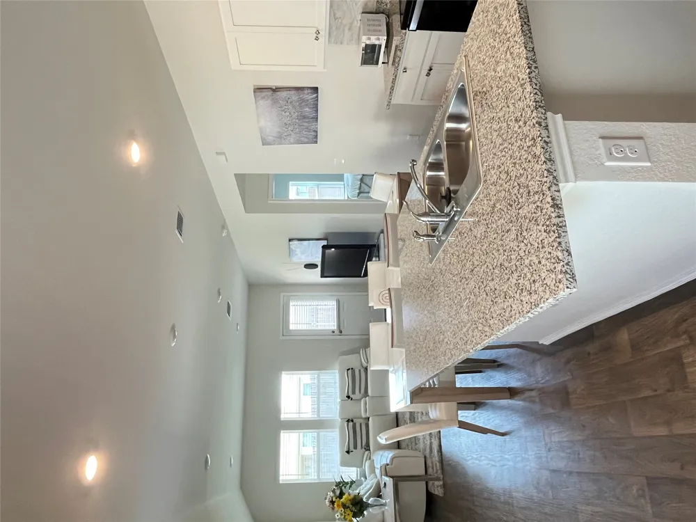 12313 Token Trail Elgin, TX 78621
