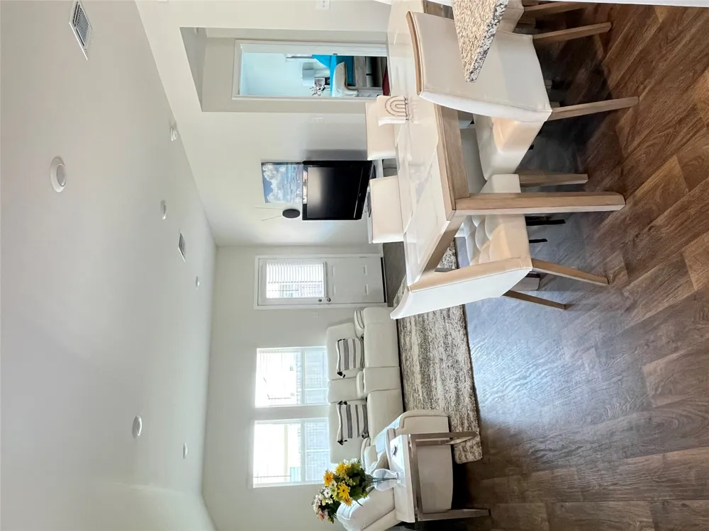 12313 Token Trail Elgin, TX 78621