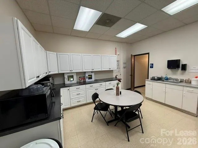1232 Commerce Street SW Conover, NC 28613