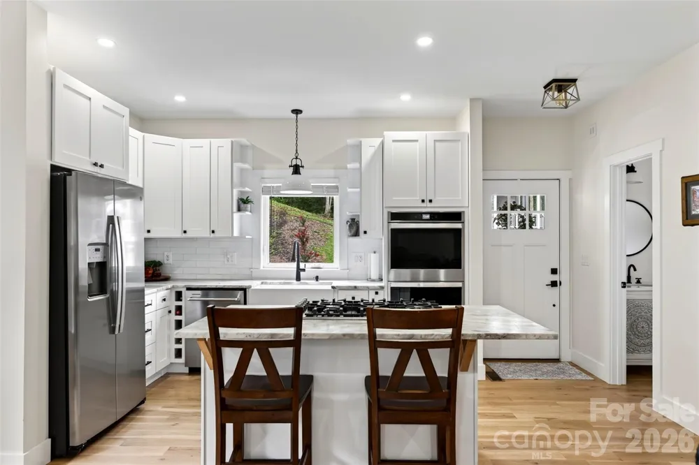 310 Magnolia Ridge Road Swannanoa, NC 28778