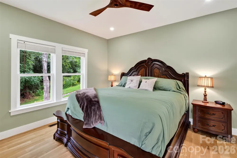 310 Magnolia Ridge Road Swannanoa, NC 28778