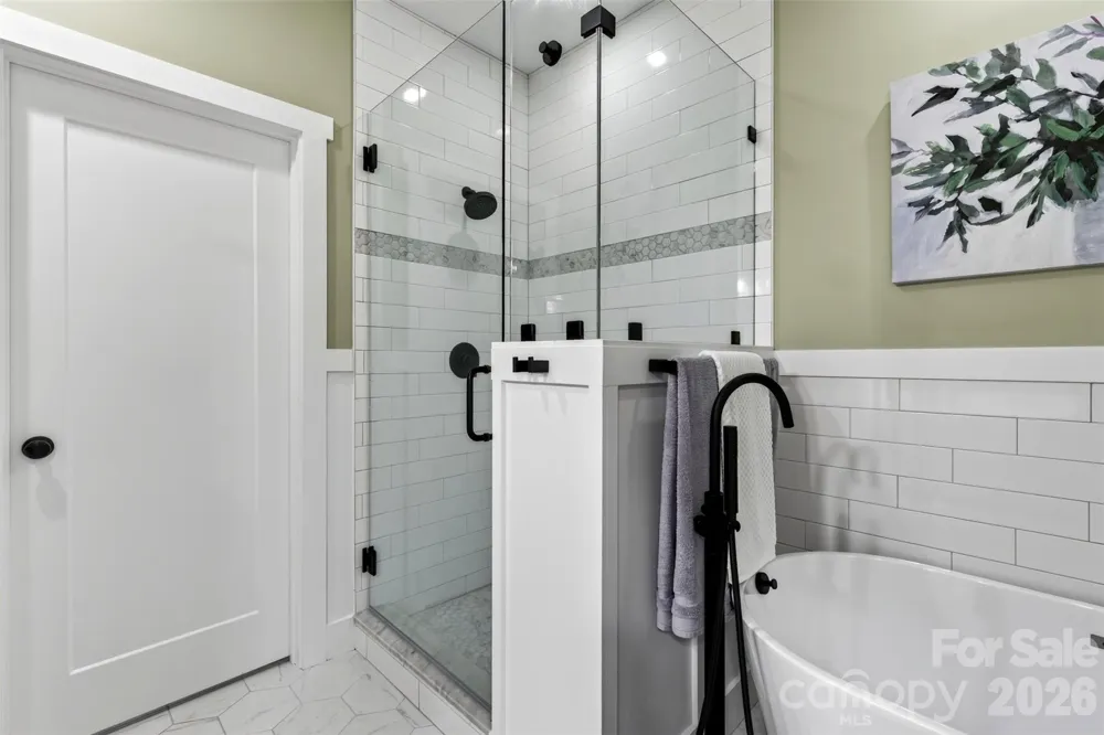 310 Magnolia Ridge Road Swannanoa, NC 28778