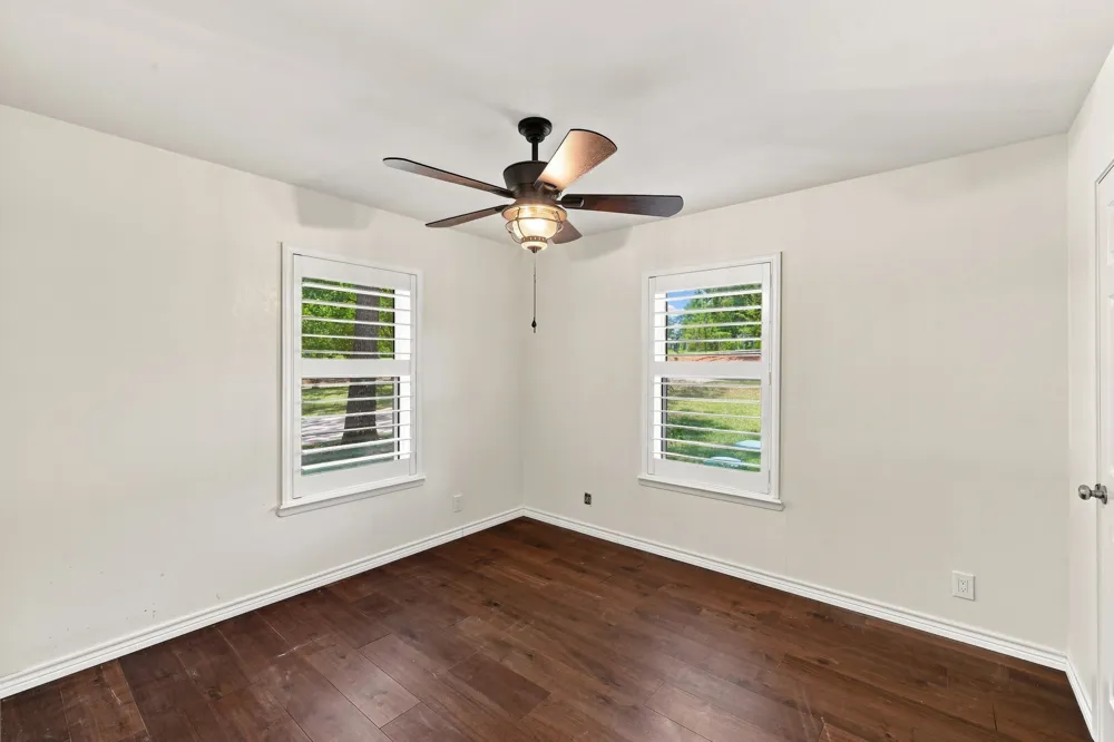 21121 County Road 1291 Flint, TX 75762