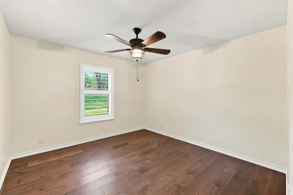 21121 County Road 1291 Flint, TX 75762