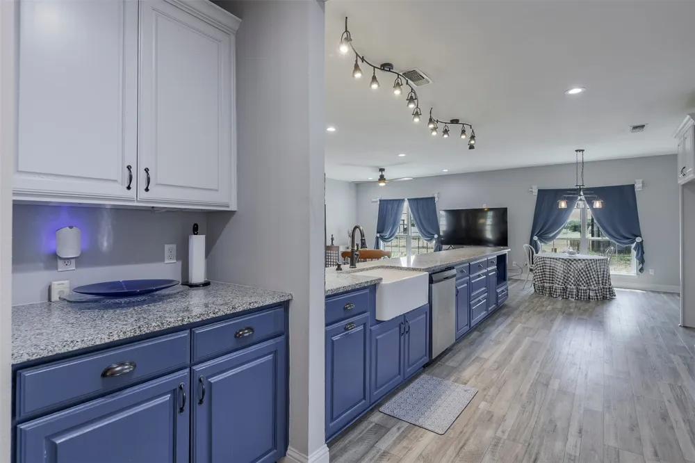 401 Carter Road Italy, TX 76651