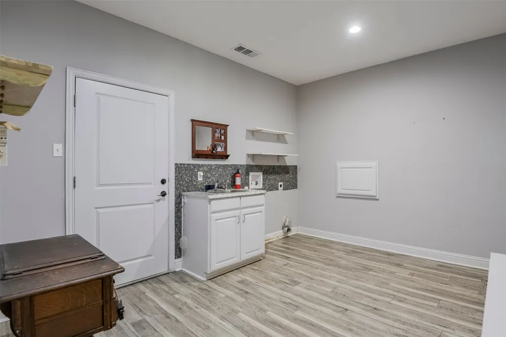 401 Carter Road Italy, TX 76651