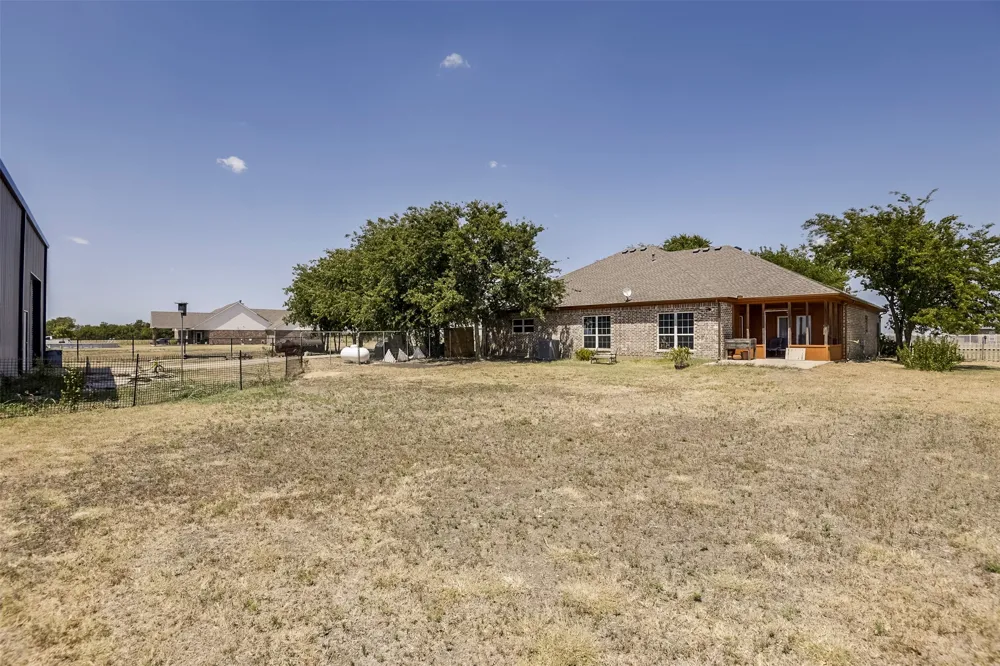 401 Carter Road Italy, TX 76651
