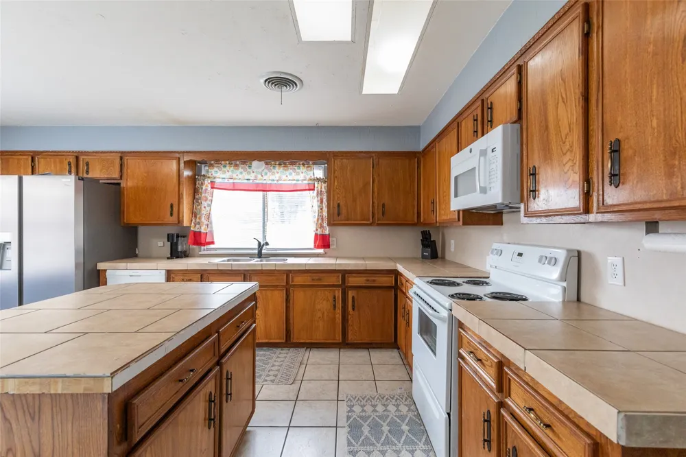 3117 Post Oak Road Abilene, TX 79606