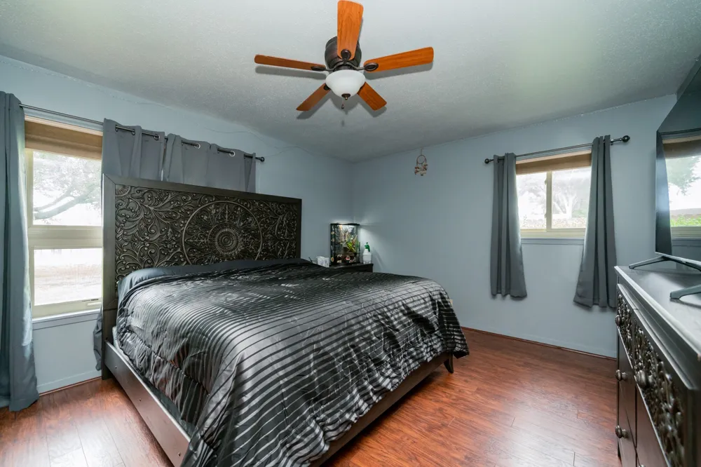 1413 S Main Street S Lindale, TX 75771