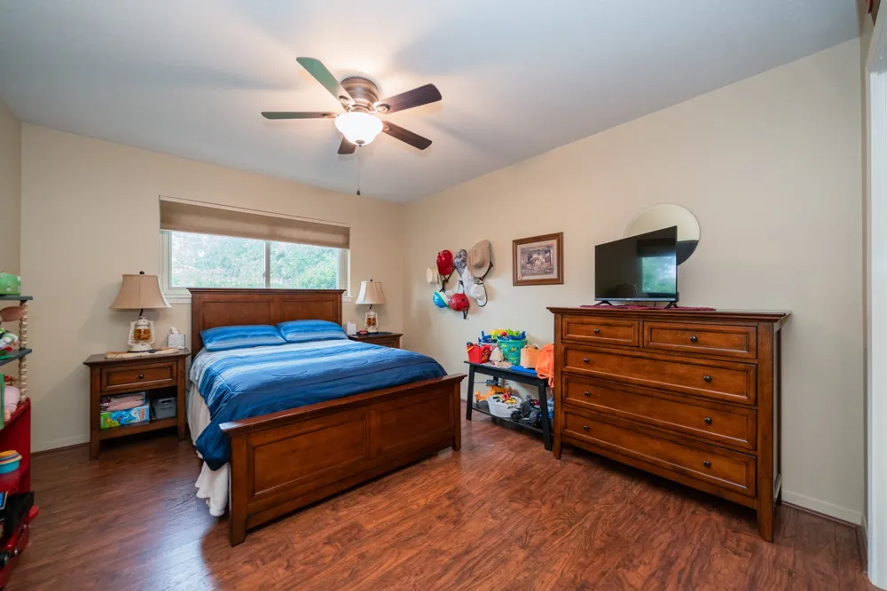 1413 S Main Street S Lindale, TX 75771
