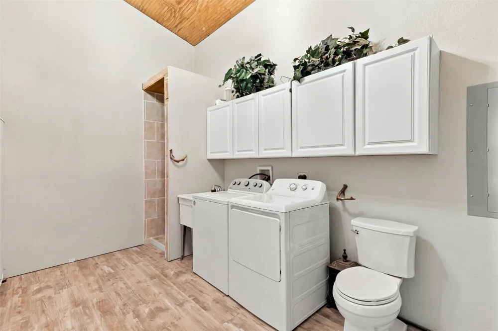 1000 Middleton Road Weatherford, TX 76088