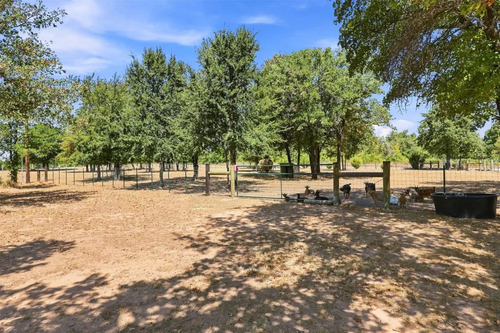 1000 Middleton Road Weatherford, TX 76088