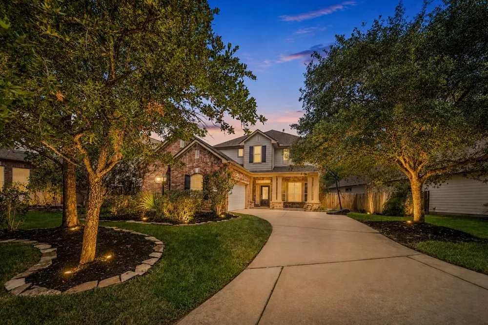 131 Zephyr Bend Place The Woodlands, TX 77381