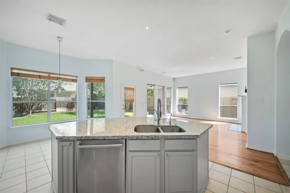 131 Zephyr Bend Place The Woodlands, TX 77381
