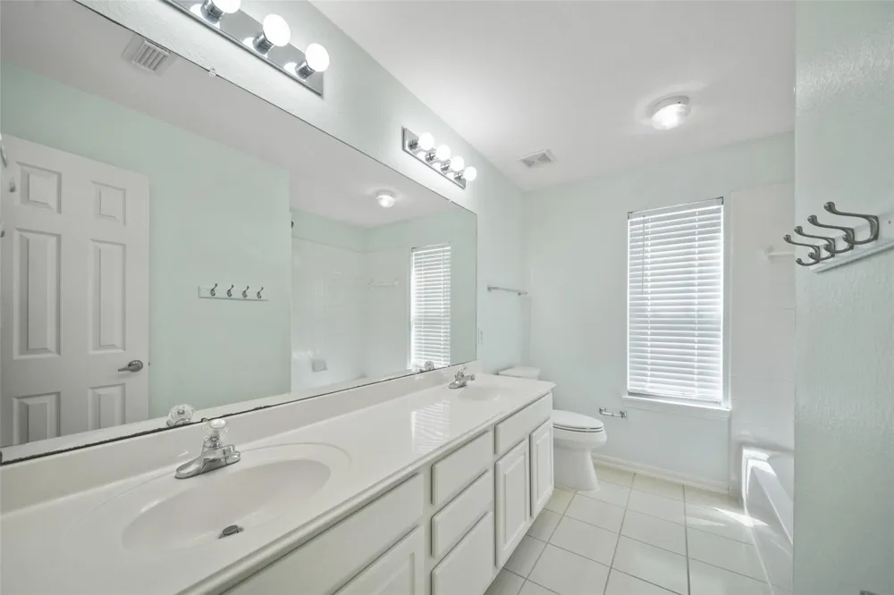 131 Zephyr Bend Place The Woodlands, TX 77381