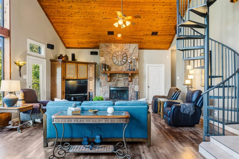 2250 Dillard Road Brenham, TX 77833