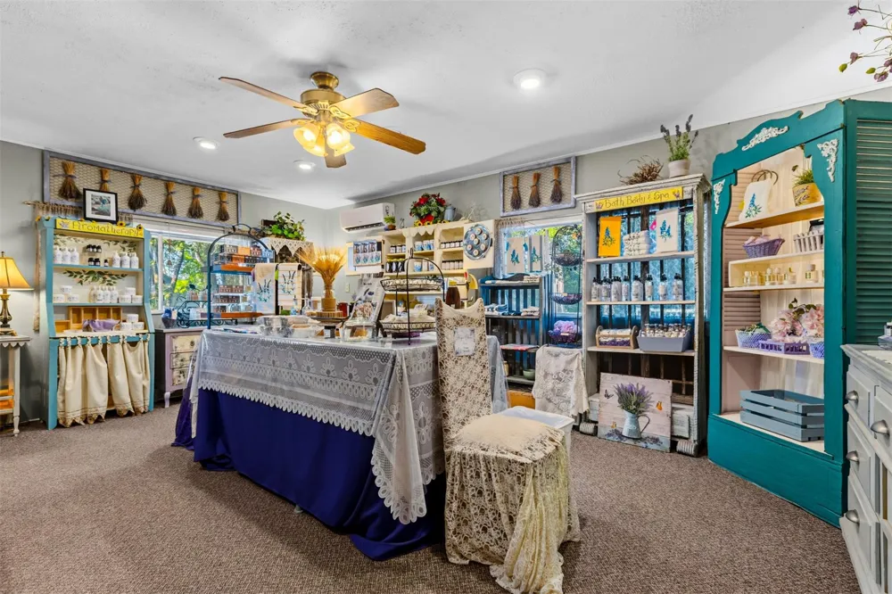 2250 Dillard Road Brenham, TX 77833
