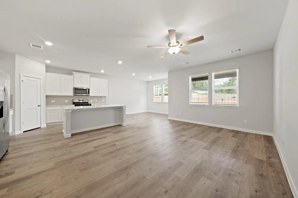 3609 Crawford Street Bay City, TX 77414