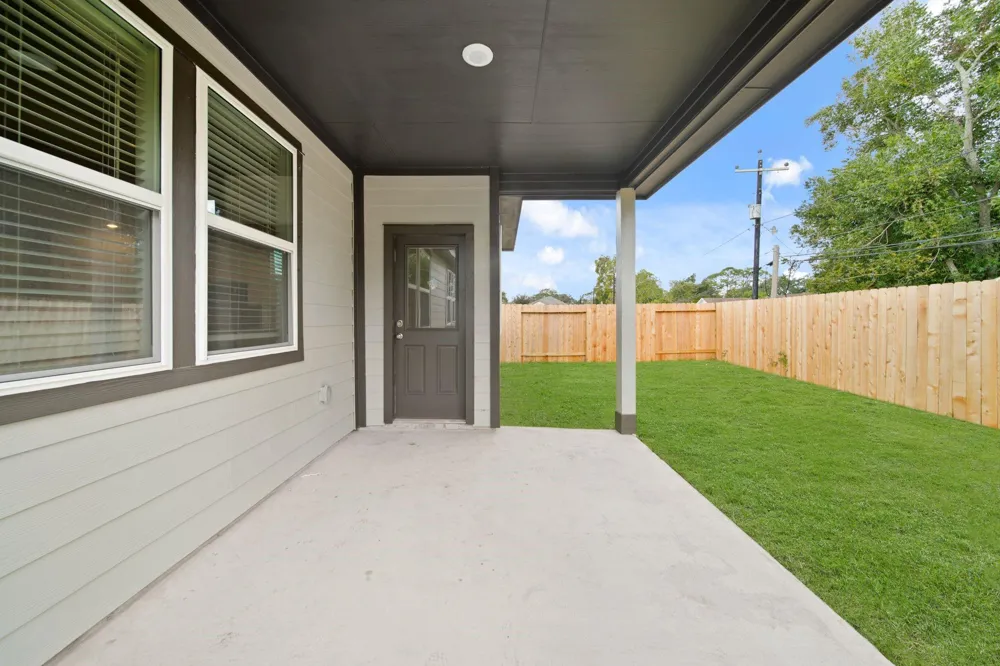3609 Crawford Street Bay City, TX 77414