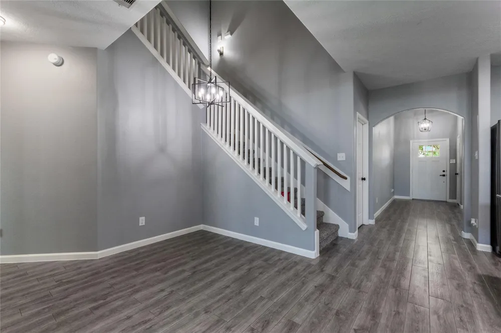 2214 Sterling Oaks Drive Rosharon, TX 77583