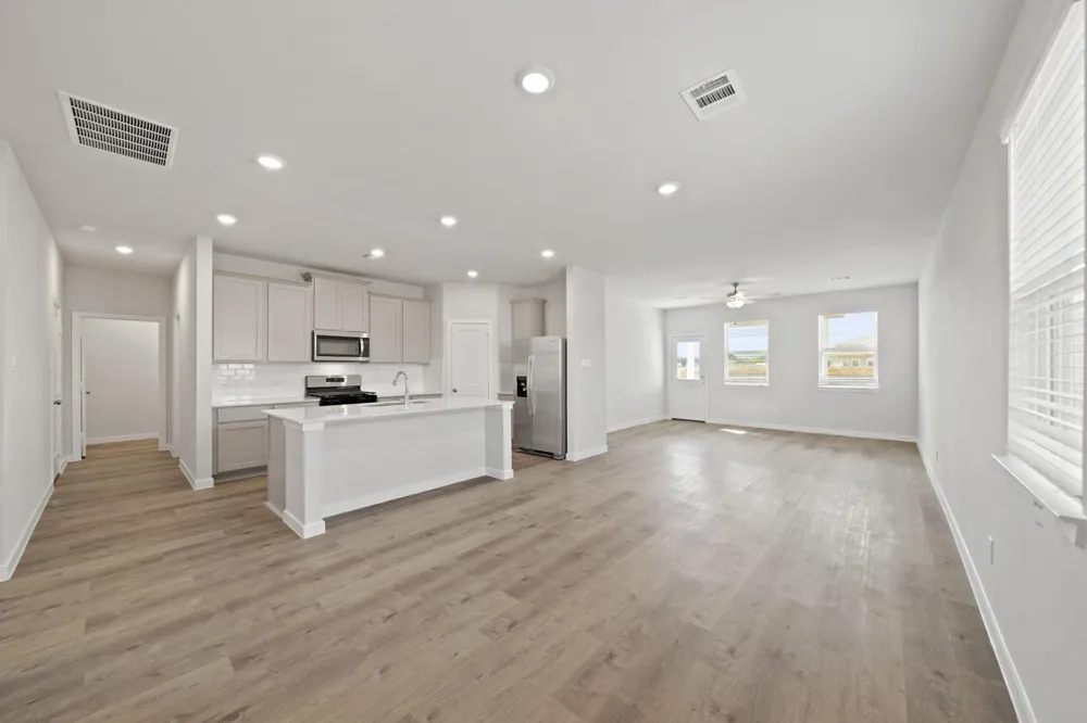 3618 Crawford Street Bay City, TX 77414