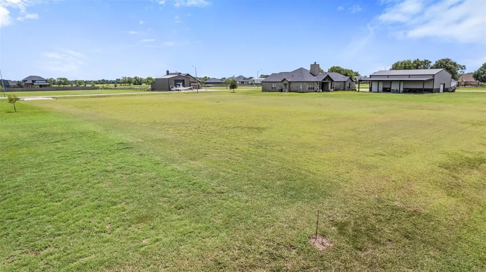 11718 Bisonte Street Needville, TX 77461