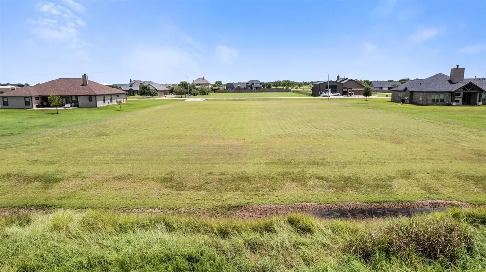 11718 Bisonte Street Needville, TX 77461