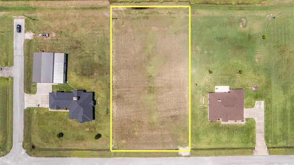 11718 Bisonte Street Needville, TX 77461